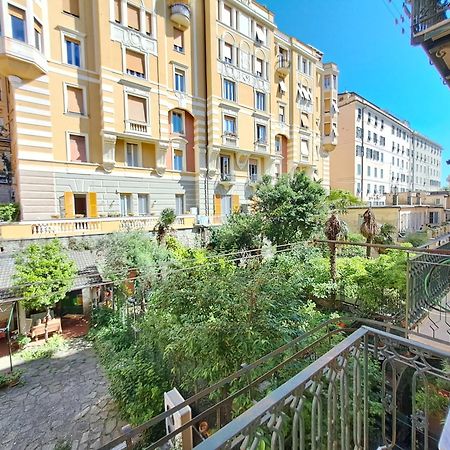 L'Alcova B&B, A Due Passi Dal Centro Genoa Exterior photo